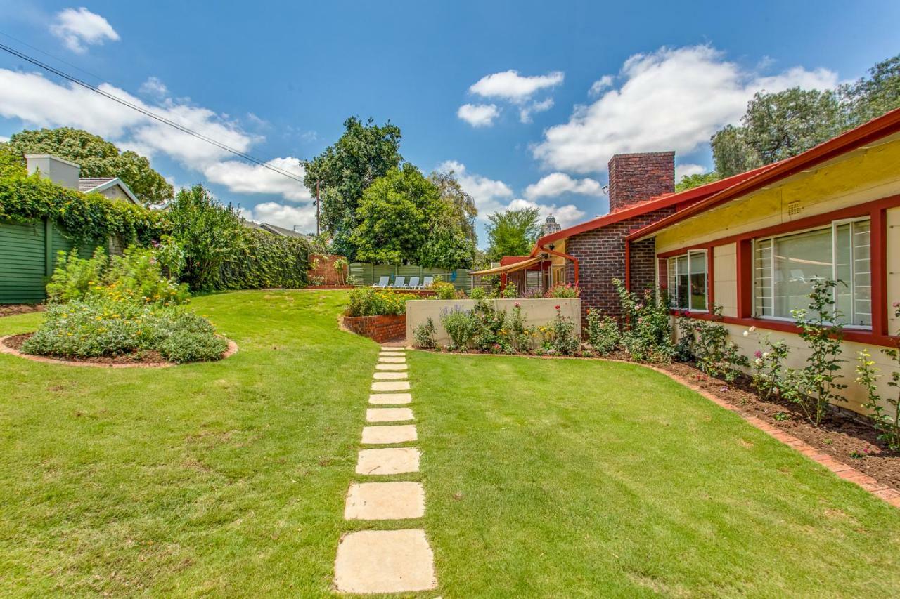 Chalet No. 2 Petunia Johannesburg Exterior photo